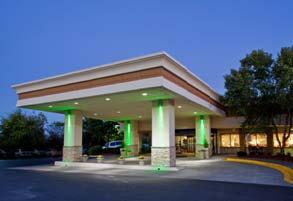Holiday Inn: Columbus North I 185 2800 Manchester Expy, 31904 706 324 0231 No. of Rooms/Suites 224/3 No. of Meeting Rooms 6 Max.