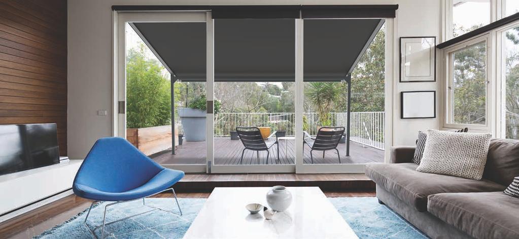 Furthermore, it provides added ambience and protection. And from now on, the Piazzola (our pergola awning) can also be combined with the Solidare-system.