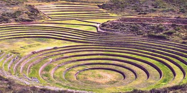 Our first stop will be at the Inca agricultural laboratory of Moray. Here, The Incas did researched on how to adapt plants from higher to lower ecosystems and vice versa.
