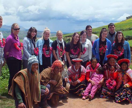 THE PEOPLE AND LOCATION Peru is a country of amazing cultural, geographic and demographic diversity.