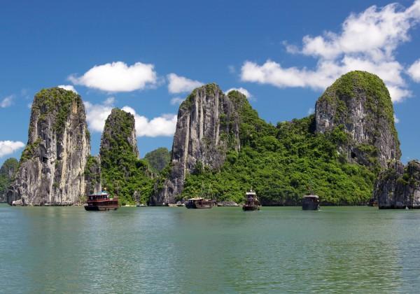 Take a moment to picture in your mind some two thousand rugged karst islands dappled with lush vegetation seeming to float on top of pristine emerald coloured waters and you have the natural wonder