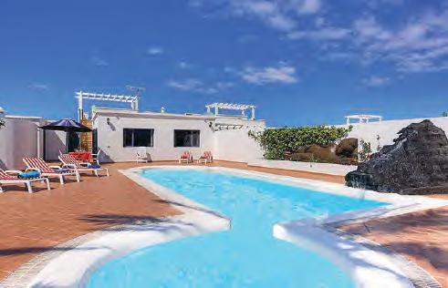 With Wi-Fi internet access throughout the p ope t keep up to ate ith lo e ones ack ho e hen ou e one su n sunbathe on an inviting terrace with open and covered sections.