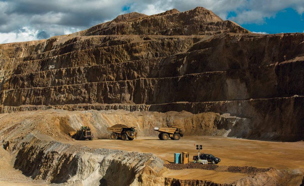 OUR CONSTRUCTION SERVICES FOR MINING We have participated in the successful construction and expansion of several greenfield and brownfield operations throughout Latin america.