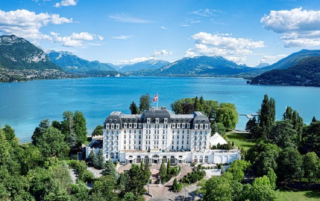 Our hotel The Imperial Palace, Annecy The Terrace overlooking the Lake Built in 1913, this grand belle epoque casino