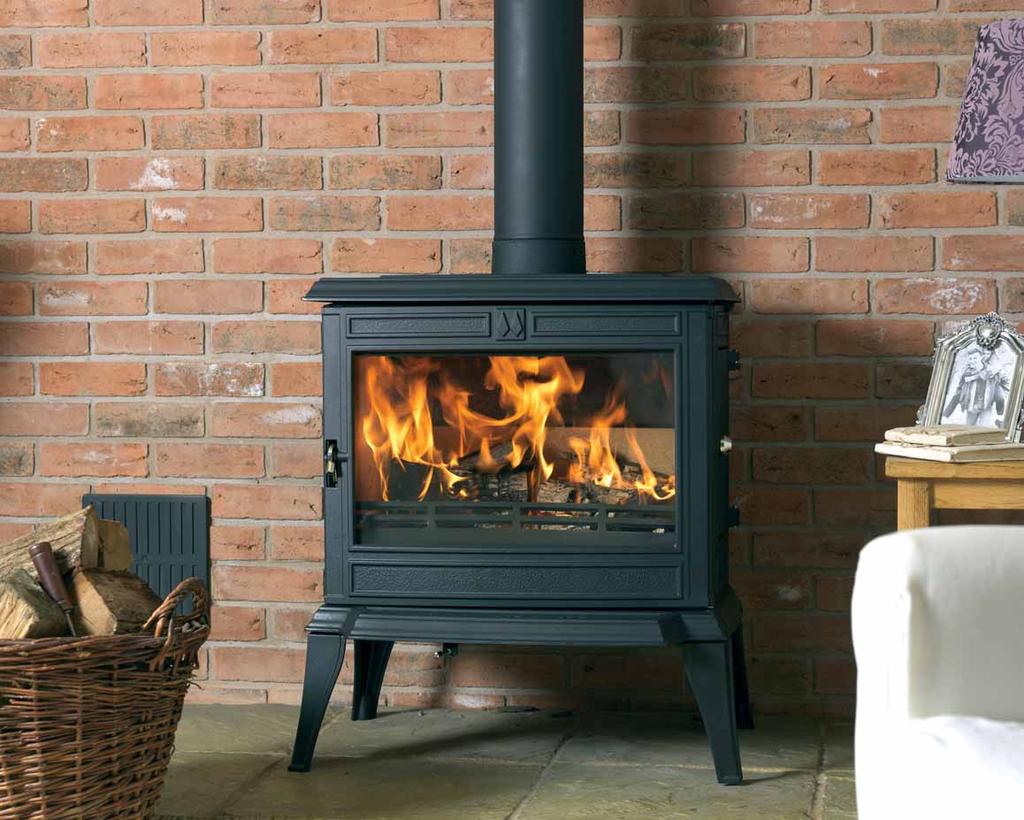 349 0 Ø10 Monte Carlo The Monte Carlo is a real power-house stove with an impressive 11.5 Kws of heat output - enough to keep even larger rooms beautifully Side loading door warm.