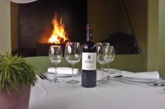 19h00 Quinta da Pacheca Wine House Hotel followed by dinner At a