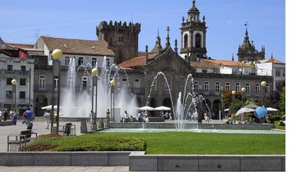 19h00 Check-in at Hotel Meliã Braga Hotel & SPA followed by visit and dinner Located a few