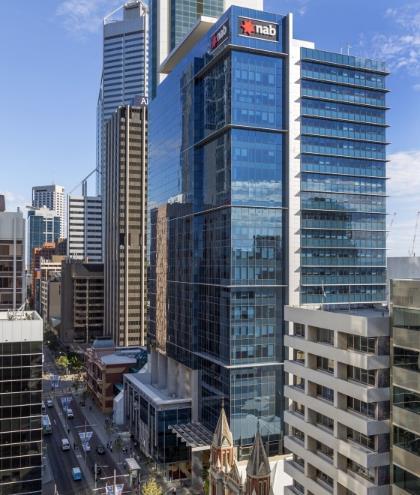 Previous Projects - 100 St George s Terrace, Perth 15 The development in Joint Venture with Industry Super Property Trust (ISPT) of a $200million, 30,000sq.m. office building at 100 St George s Terrace, Perth, WA for National Australia Bank s state headquarters.