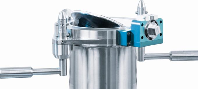 Transferring highly potent or toxic substances with no contamination? At last a stable and robust split butterfly valve system for emptying and filling your highly potent or toxic media.