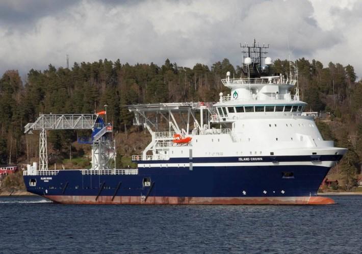 NEWBUILDINGS, CONVERSIONS, SALE & PURCHASE Island accepts Crown and orders another newbuild Harvey Gulf adding to fleet Island Offshore accepted delivery of newbuild M/V Island Crown from Vard Brevik