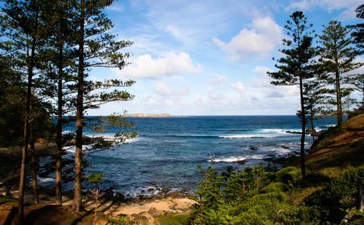 Norfolk Island s contribution to both world wars was, per capita, the largest in the Commonwealth, which is proudly remembered by all islanders.