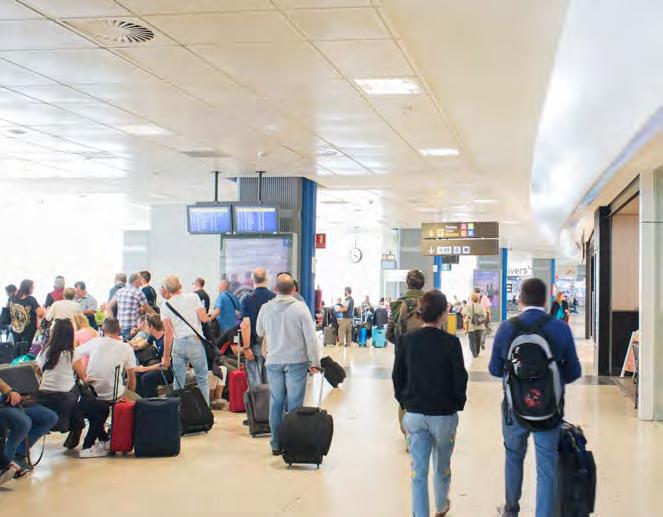 COMPLIANCE WIH PLANS A historical record in the airports of the Aena