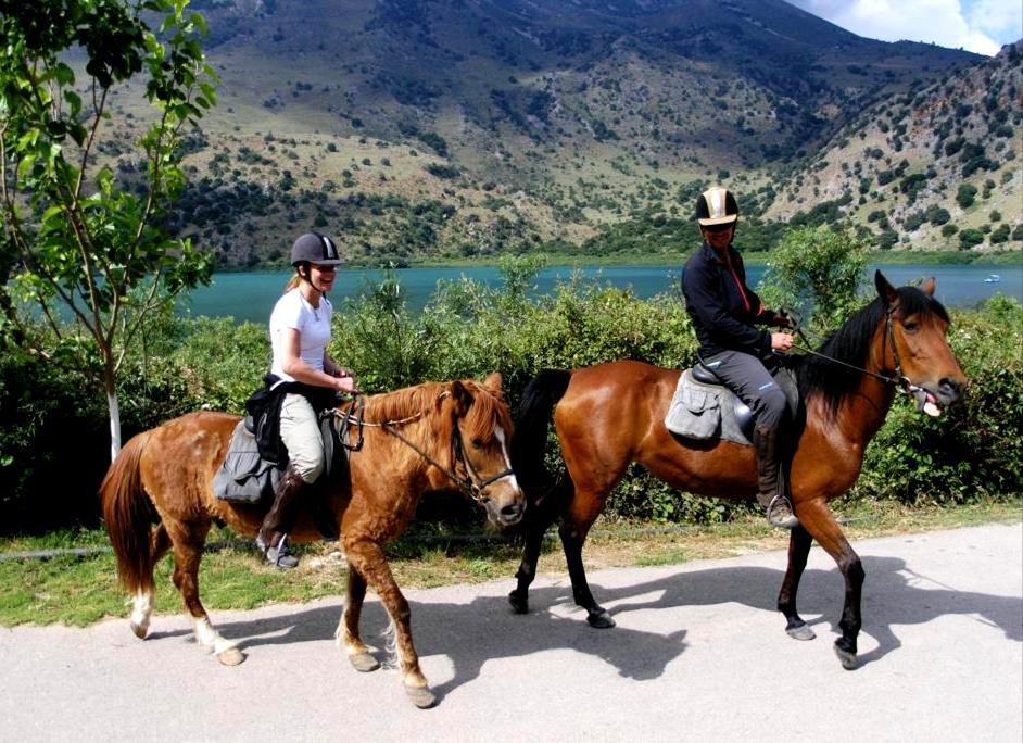 Following the ancient inland paths on horseback we discover the most relaxing and serene scenery. Whilst galloping on our horse we experience a unique adventure.