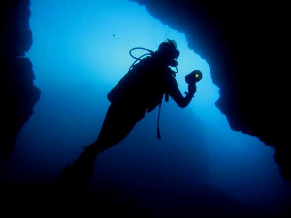 Scuba Diving Crete can be a real treasure for scuba divers. Waters in Crete are extremely clear and are rich of remarkable biodiversity of fish and gorgeous sites underwater.