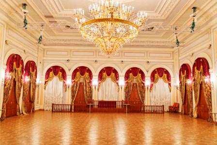 Smirnov TALEON Mansion IMPERIAL HOTEL The ceremonial atmosphere of the Imperial Grand Hall is specially designed for spectacular events such as gala receptions, banquets,
