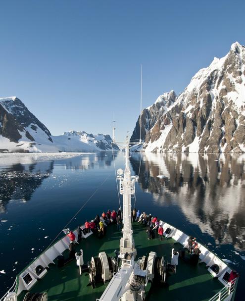 Over the course of three weeks, we spend an unprecedented 22 days onboard exploring the Antarctic Peninsula, South Shetland Islands, the spectacular Weddell Sea region and the wildlife-rich Falkland