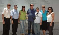 During her visit to Yad Vashem, Nira Meir Strasberg (second from right), her daughter Mary and granddaughter Alexandra (left) were accompanied by Chairman of the Yad Vashem