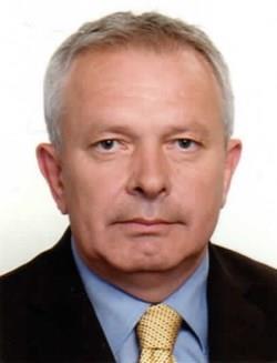 Doc. dr.sc. Đuro Horvat, prof.v.š. Rođen 20.07.1955 Cerni. Doktorirao je na Ekonomskom fakultetu u Osijeku.