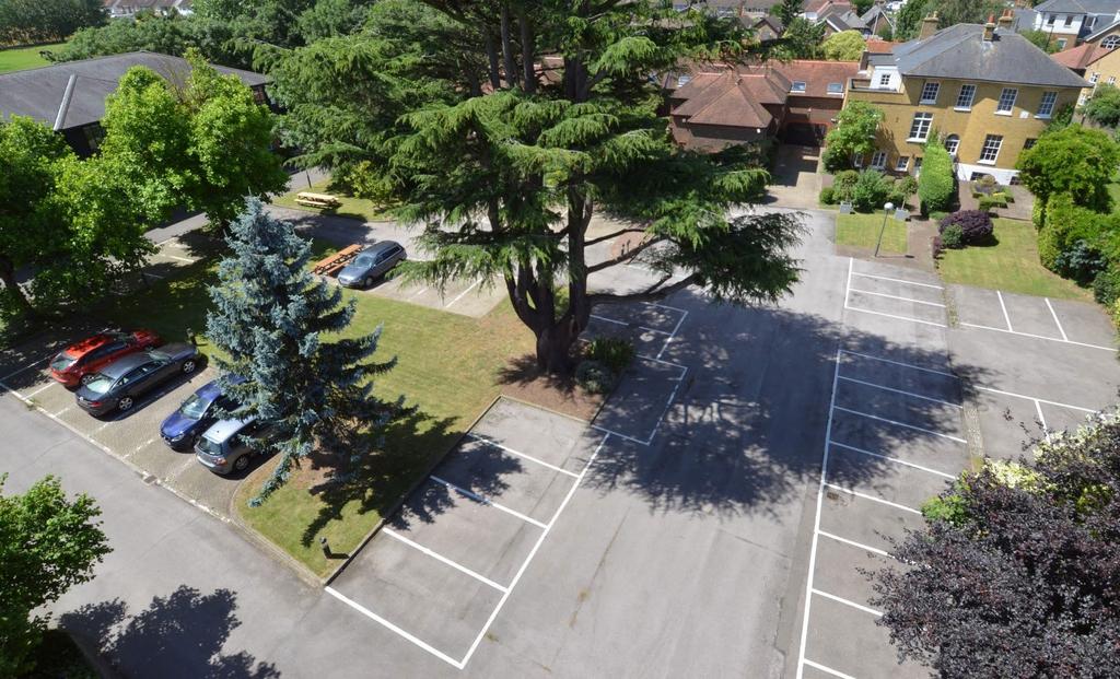 THE LODGE, ANNEX AND AVIATION HOUSE, HARMONDSWORTH LANE, WEST DRAYTON, UB7 0LQ 2 INVESTMENT SUMMARY Freehold, gated office scheme with development potential located within an affluent area of Greater