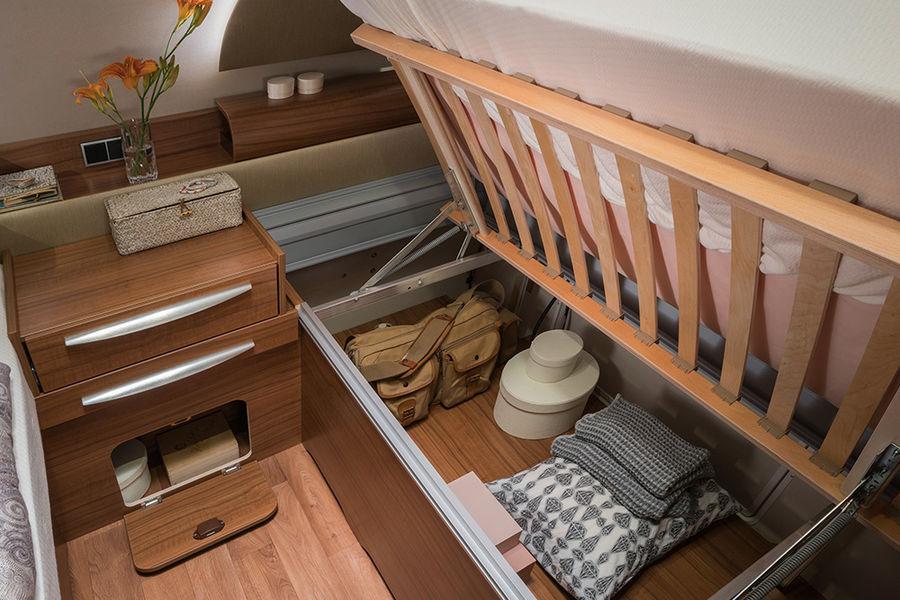 Smart ERIBA raum+system The storage spaces under the beds not only offer plenty of