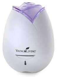 Young Living Essential Oils Includes: Ultrasonic diffuser 100% Pure