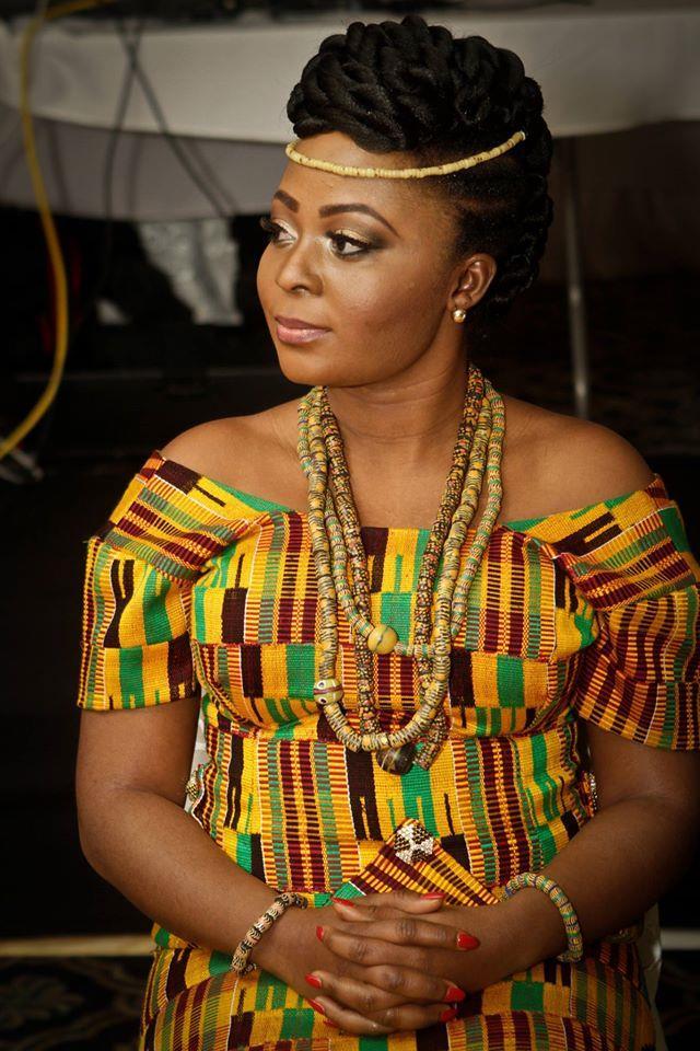 3 Beautiful African Queen of Asante Kingdom in Kente