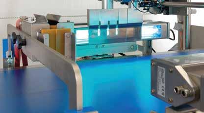 In & outfeed conveyors Product metering belt To line up the products.