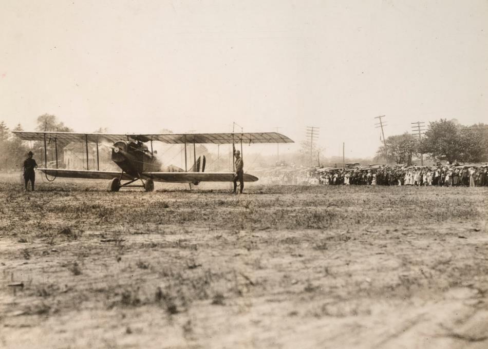 Courtesy National Archives and Records Administration Airmail plane taking off from Bustleton Field on May 15, 1918.