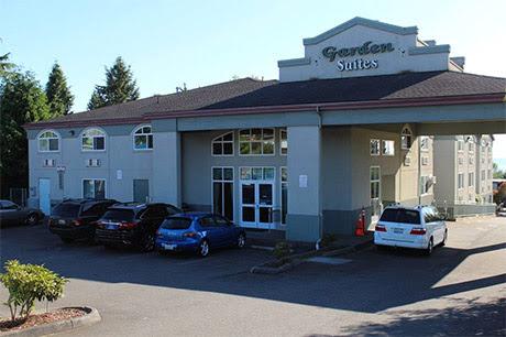 Accommodation in Seattle Highline College RESIDENCE: GARDEN SUITES ADDRESS: 22845 Paci c Highway South, Des Moines, WA 98198 WEBSITE: ACCOMMODATION TYPE: SERVICES AVAILABLE: EXTRA COST OF SERVICES: