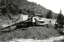 The Harman Mine was a drift mine operating into the 48 inch Bull Creek coal seam. In 1945 the mine operated two shifts daily, had 1,250 employees, and had a capacity of 5,500 tons daily.