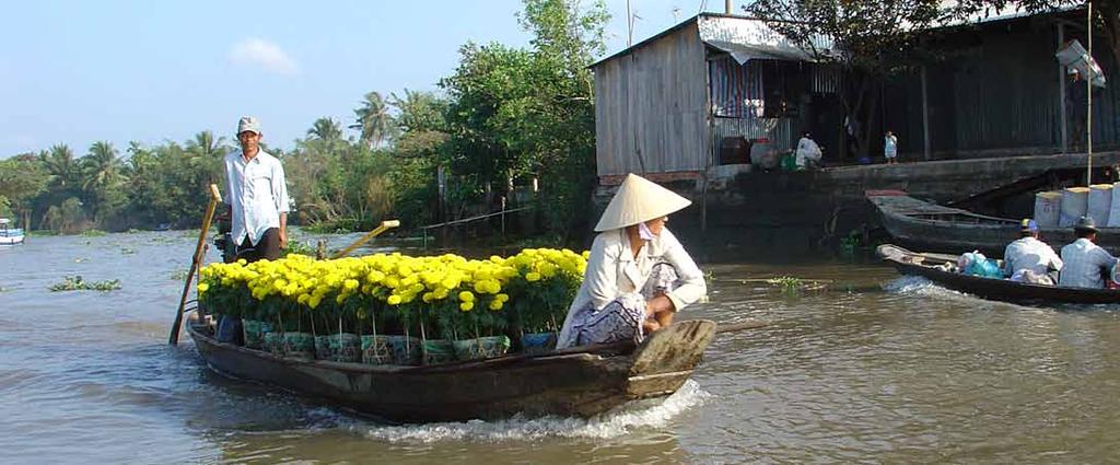 ICS TRAVEL GROUP ICSTRAVEL GROUP Ethnic Minorities of South Vietnam & Cambodia, 14 days Banlung Pleiku Stung Treng Buon Ma Thuot Lak Lake Kampong Cham GULF OF Dalat Phnom Penh Saigon Ethnic