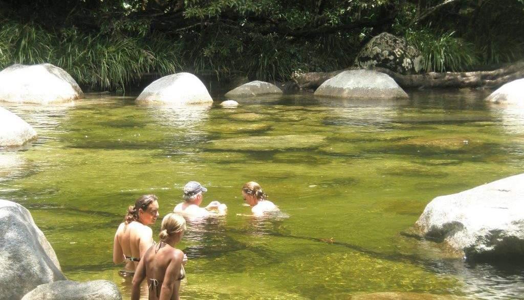 THINGS TO SEE MOSSMAN GORGE Mossman Gorge is one of the few places in the country that visitors can gain an insight into the lives, culture and beliefs of Australia s Indigenous population.