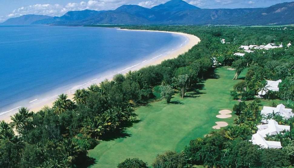 WAYS TO RELAX GOLF COURSES Paradise Palms Clifton Beach is rated to be one of the best 25 courses in Australia, and one of the toughest.