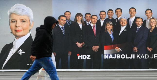 22:22 Slika 10: Jadranka - borba protiv korupcije; dostupno na: < http://i718.photobucket.