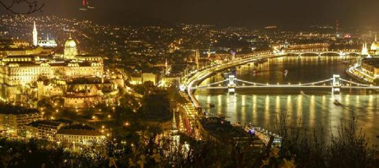 For those joining the 4-day Budapest extension, we cross over into Hungary and stop for