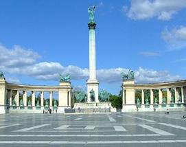 (B,HD) Day 21 / Mon Sep 11 / Budapest With a local guide, we take a driving and walking
