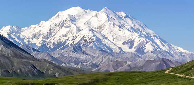 FEATURED EXC TOUR TM DENALI TUNDRA WILDERNESS TOUR Included on D1-D6, Y1-Y6 Journeys DENALI NATIONAL PARK, ALASKA Duration: 8 hours This comprehensive full-day tour travels deep into Denali National