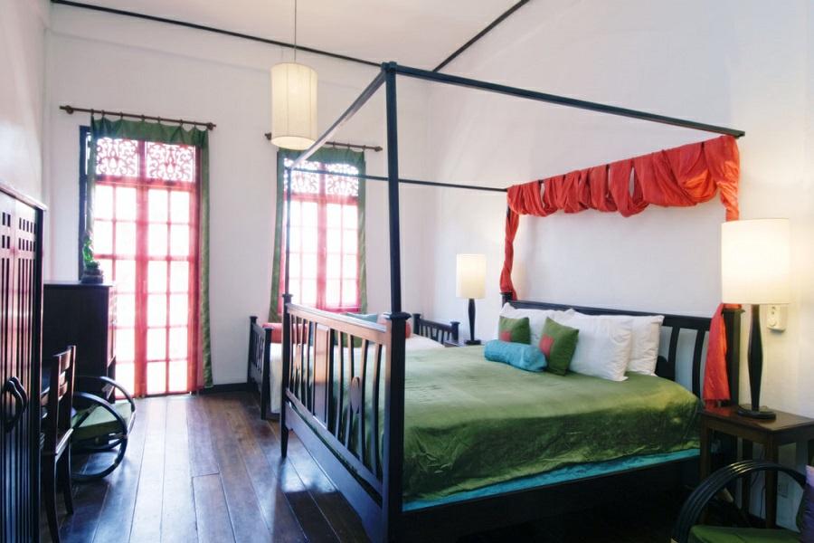 The lodge features 20 'safari' style ensuite tents with proper beds, electricity, private bathrooms with hot water and private balconies overlooking the Mekong River.