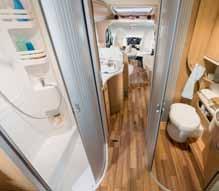 HYMER Tramp CL Highlights from series production A Lots of stowage space above the beds: On the