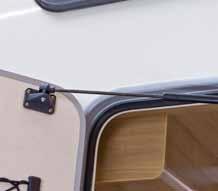 HYMER Tramp CL Highlights from series production The wide opening makes for easy loading: The garage openings are