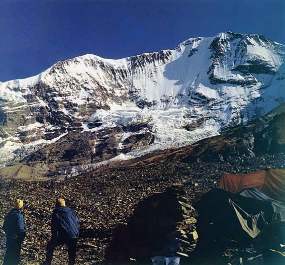 Himalaya Whole profile of the