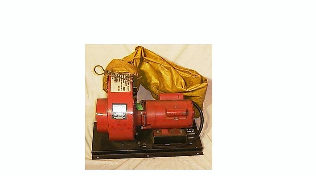 ESSM - BL0403 BLOWER, ELEC, PORTABLE Portable Electric Blower BL0403 The Portable Electric Blower BL0403 consists of a 120-volt, 60-cycle motor and squirrel cage type blower.