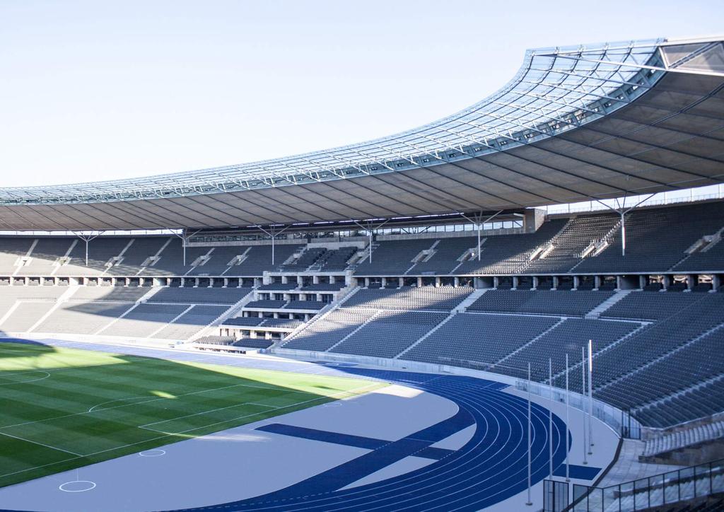 INFIELD EXECUTIVE CLUBS To stand on the blue track just once that is every visitor s You are looking for the perfect location for company meetings, dream at the Olympiastadion Berlin.