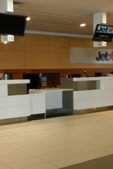 7.10 Private screening rooms Private screening rooms are available upon request. 8.0 AIRPORT TERMINAL 8.