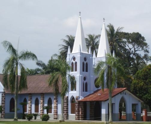 Tourism Value European style old church Kampung Air Salak has many attractive places. Firstly, there is the old style European Church which was established in the eighteenth century.