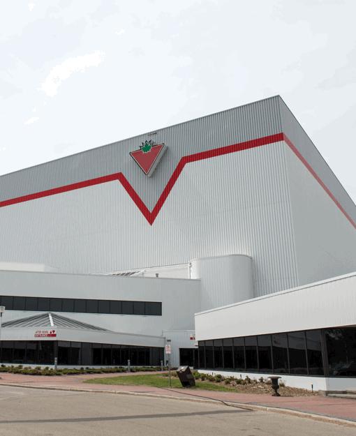 CANADIAN TIRE BRAMPTON, ON Occupancy as of June 30, 2017: 100% Built: 1989-1992 Single tenant: Canadian Tire Distribution Centre Approximate Area of Building: 1,148,972 SF Land area: 169 acres One of