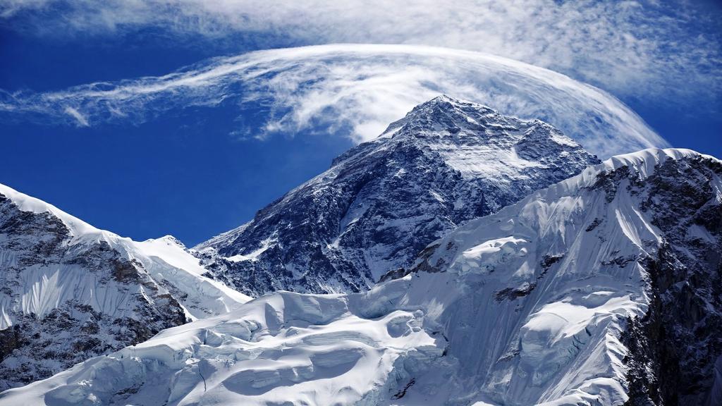 A strenuous climb, the gradual ascent allows time to properly acclimatise to the higher altitudes, as you head towards the breathtaking panoramas of the Khumbu Glacier and the snow-capped giants of