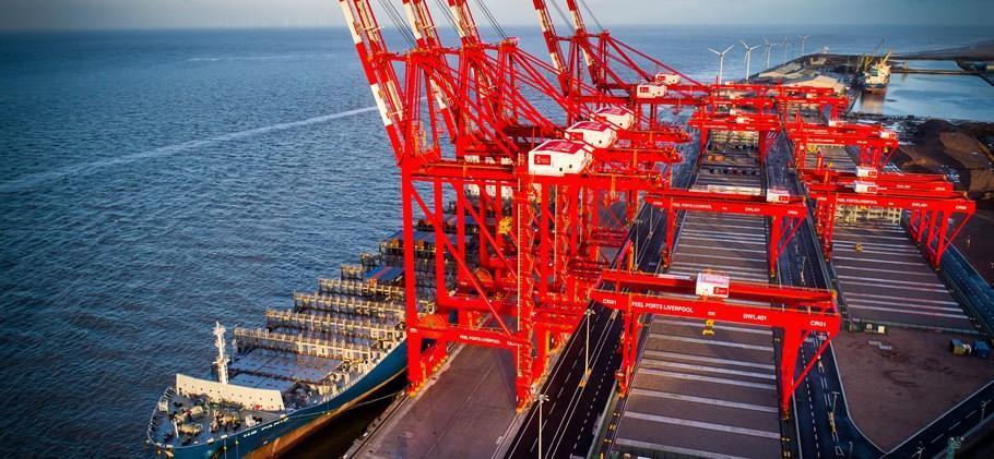 Maritime & Logistics Global Logistics Hub for Northern UK Investment in Transport Infrastructure Assembly & Development of Large Strategic
