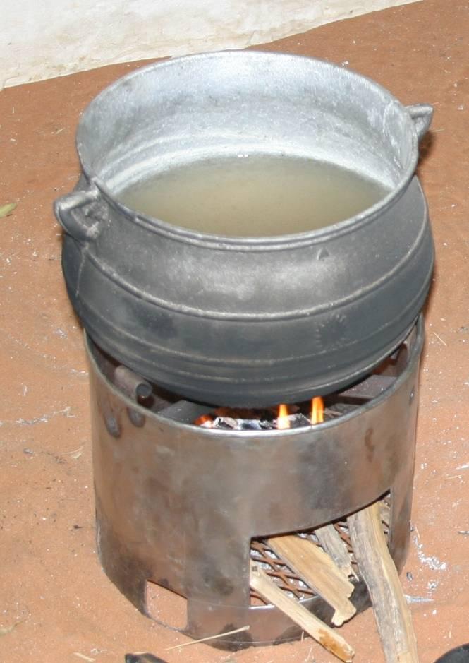 Fuel Efficient Cookstoves Alternatives: things we are considering The Abunejma is a simple, multi-pot design, adapted from proven engineering, in response to the specific environmental conditions and