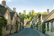 Voted England s prettiest village, Castle Combe is the perfect destination should you wish to relax, walk